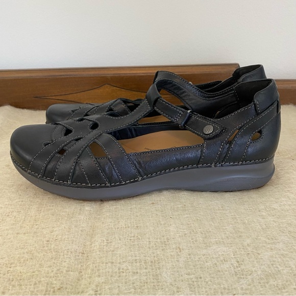 Clarks Unstructured Appley Way t strap comfort shoe black leather - Picture 4 of 9